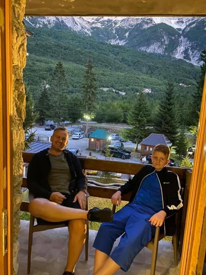 Hotel Fusha E Gjese Valbone Eksteriør billede