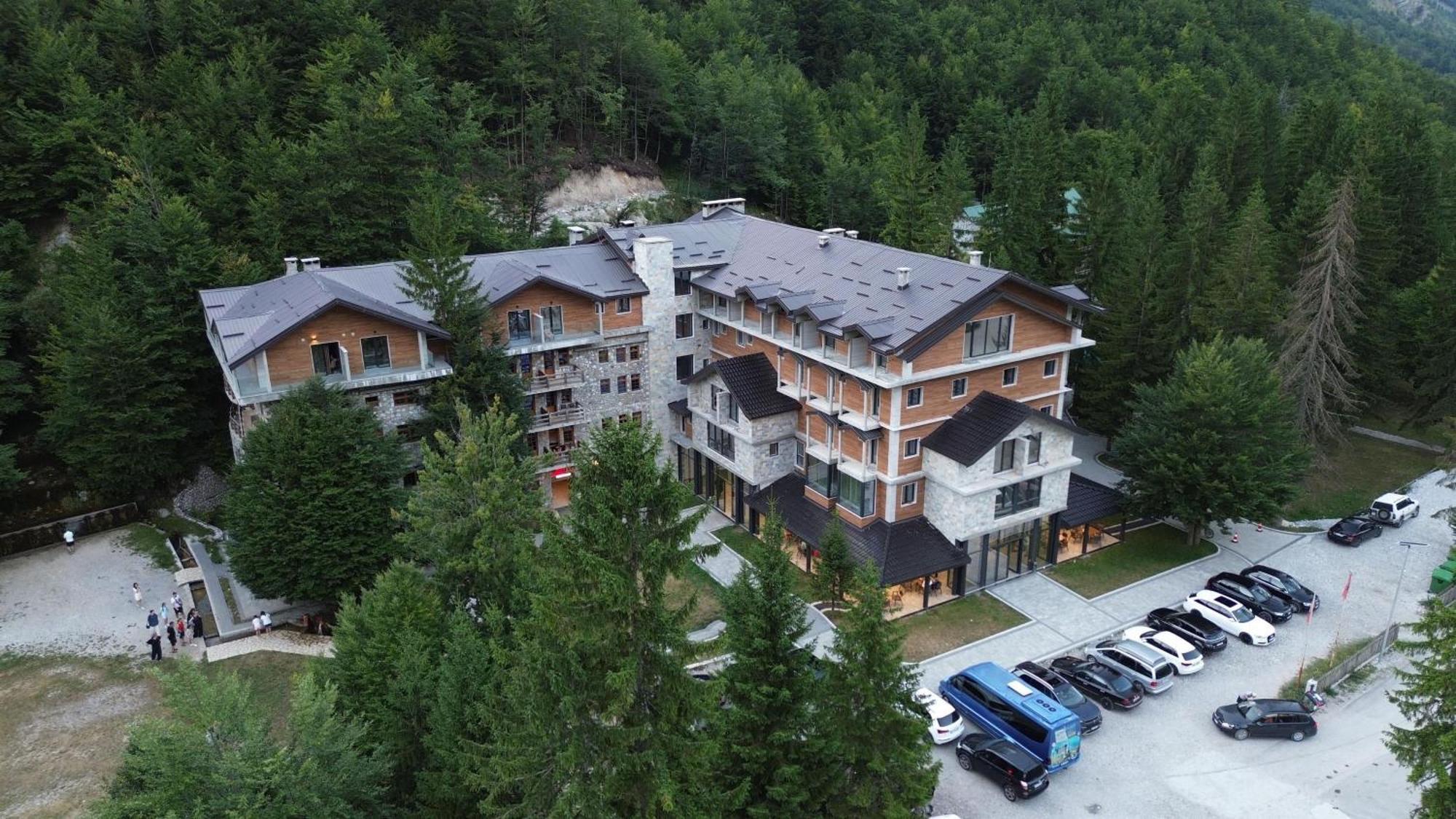 Hotel Fusha E Gjese Valbone Eksteriør billede